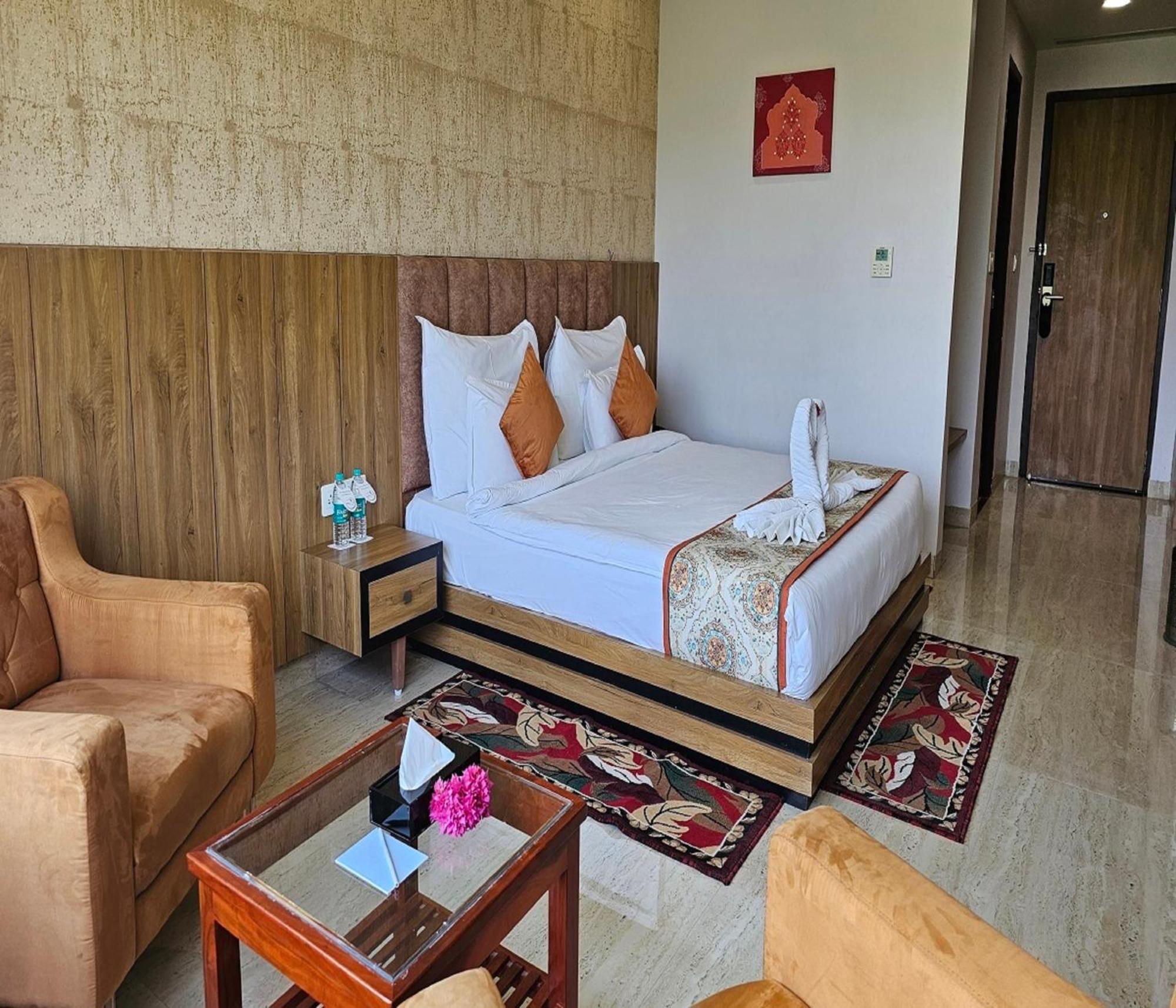 Mulberry Resort Pushkar Exterior foto